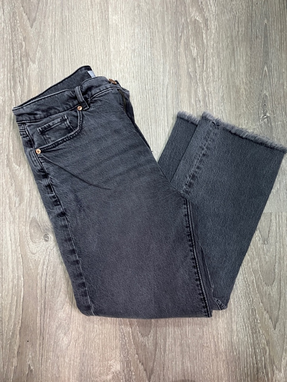LOFT Charcoal Black Straight-Leg Jeans with Frayed Hem 6/28 size